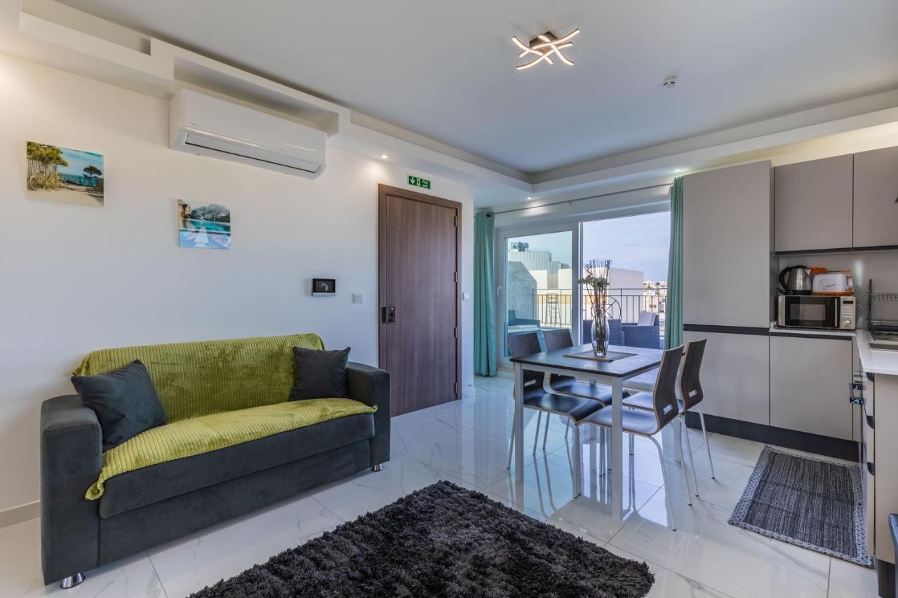 Terrace View- A Charming Two Bedrooms Penthouse Ac-Wifi Msida Eksteriør bilde