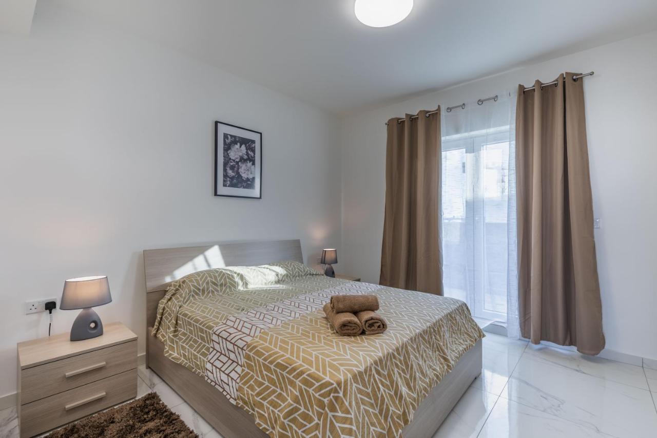 Terrace View- A Charming Two Bedrooms Penthouse Ac-Wifi Msida Eksteriør bilde
