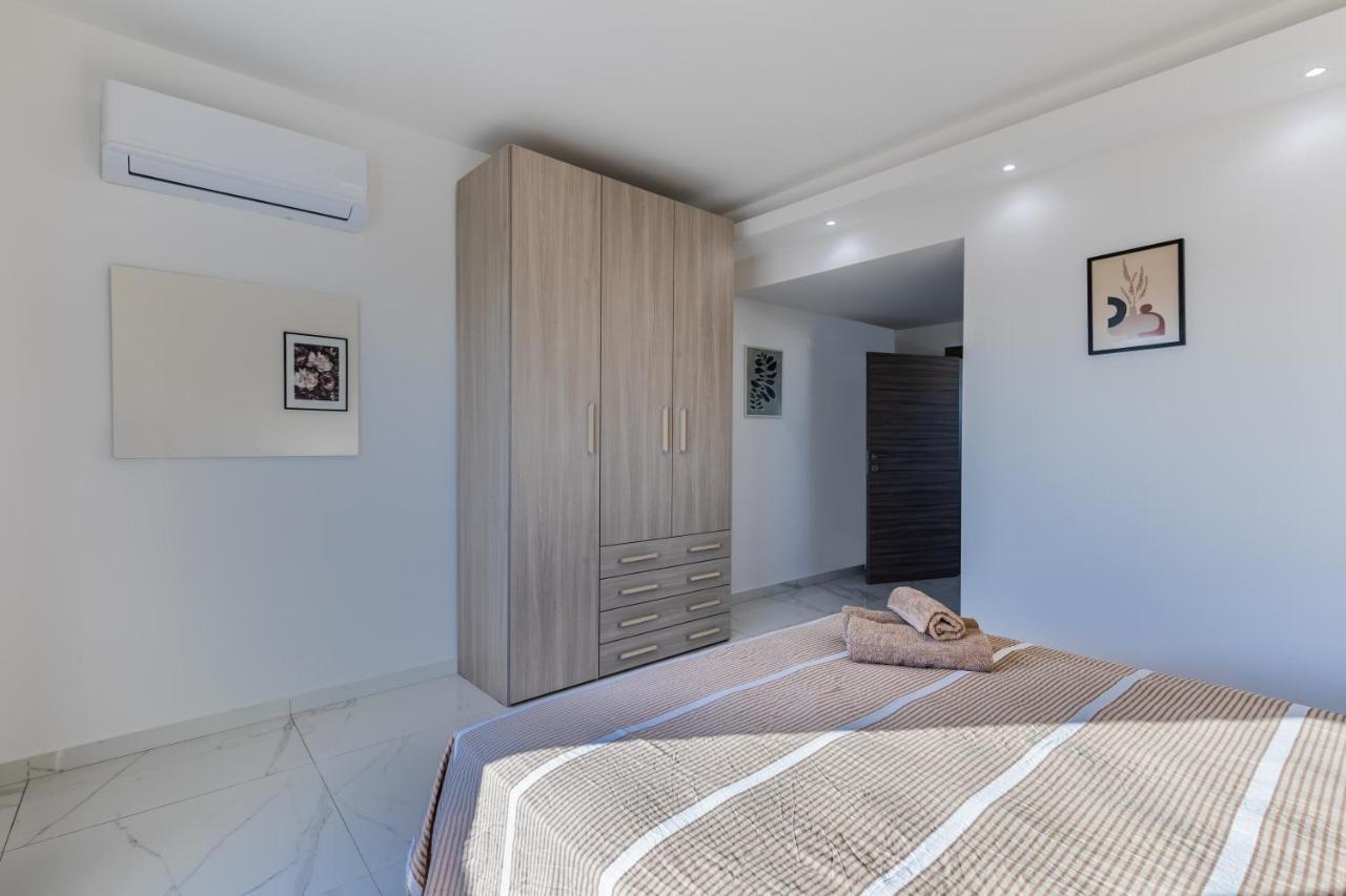 Terrace View- A Charming Two Bedrooms Penthouse Ac-Wifi Msida Eksteriør bilde
